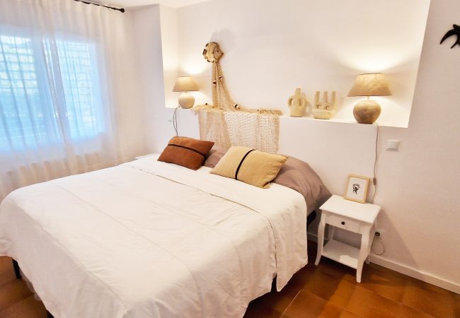 Apartment in Calella de Palafrugell - 1ROT 02 - Lovely modern style apartment a few minutes' walk from the quiet beach of Calella de Palafrugell Apartment in Calella de Palafrugell - 1ROT 02 - Lovely modern style apartment a few minutes' walk from the quiet beach of Calella de Palafrugell
