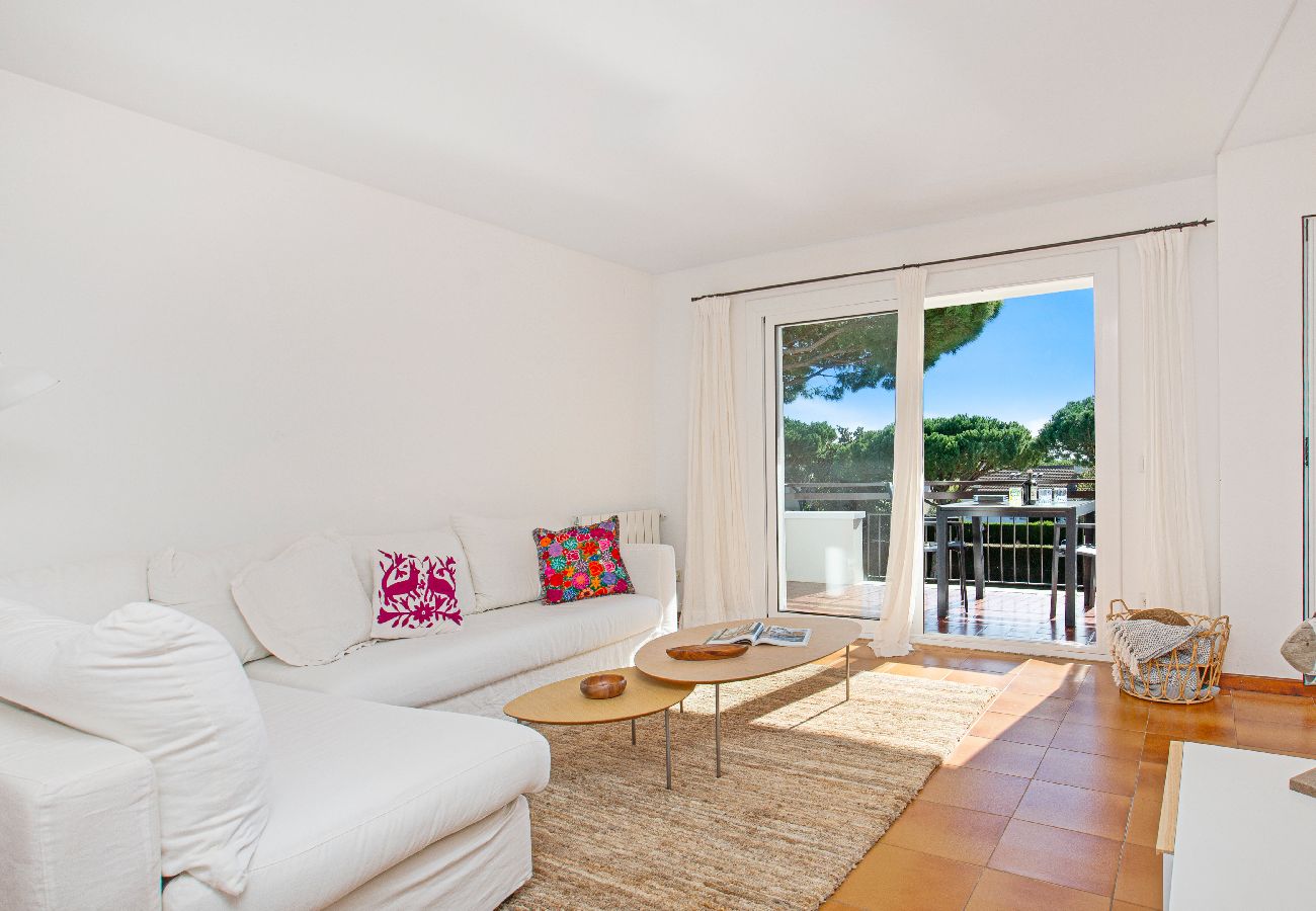 Apartment in Calella de Palafrugell - 1ROT 02 - Lovely modern style apartment a few minutes' walk from the quiet beach of Calella de Palafrugell