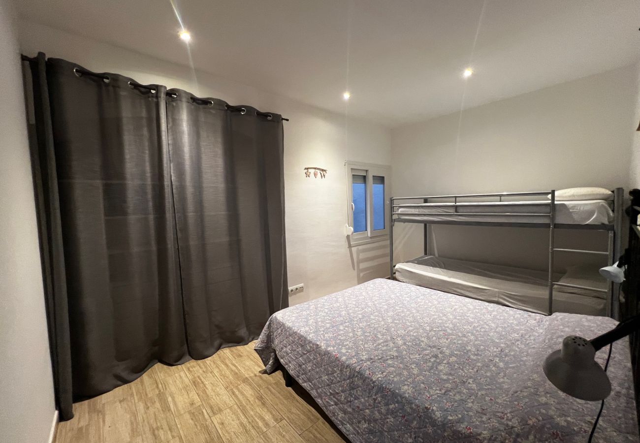 Apartment in Llafranc - 1SICA 01 - Spacious and modern fully renovated apartment located just 100m from the beach of Llafranc