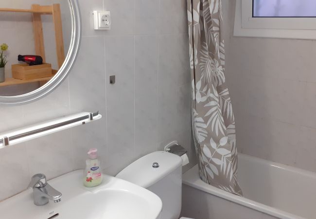 Apartment in Lloret de Mar - 2OLI02 - Cozy apartment in Canyelles Apartment in Lloret de Mar - 2OLI02 - Cozy apartment in Canyelles