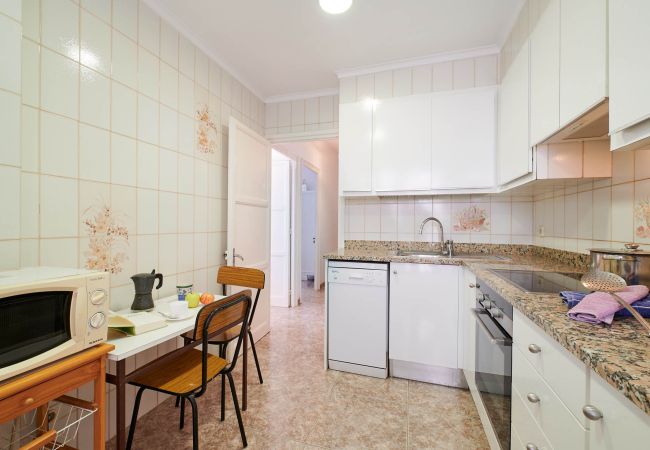 Apartment in Calella de Palafrugell - 1AUR 04 - 3 bedroom apartment with terrace near the beach of Calella de Palafrugell Apartment in Calella de Palafrugell - 1AUR 04 - 3 bedroom apartment with terrace near the beach of Calella de Palafrugell