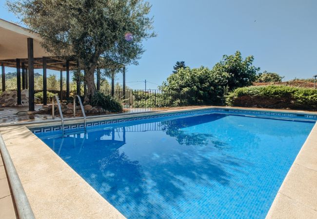 Villa in Blanes - 2FRA02 - House with private pool in a residential area