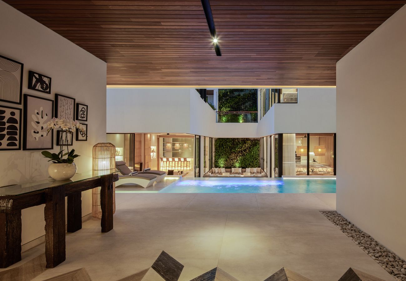 Villa in Canggu - Nini Elly- Amazing villa close to the beach 