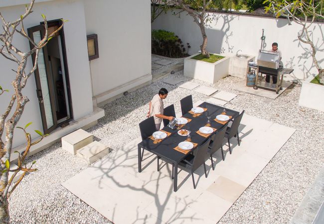 Villa in Kuta - Adenium - Villa with pool near the beach in Bali Villa in Kuta - Adenium - Villa with pool near the beach in Bali