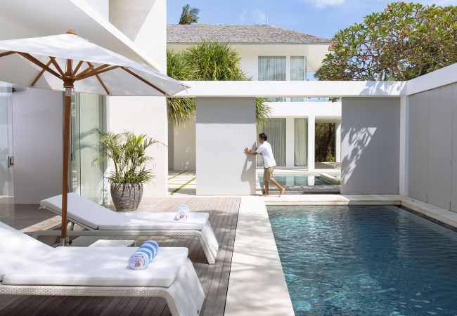 Villa in Canggu - Canggu North - Spectacular house with pool near the beach in Bali