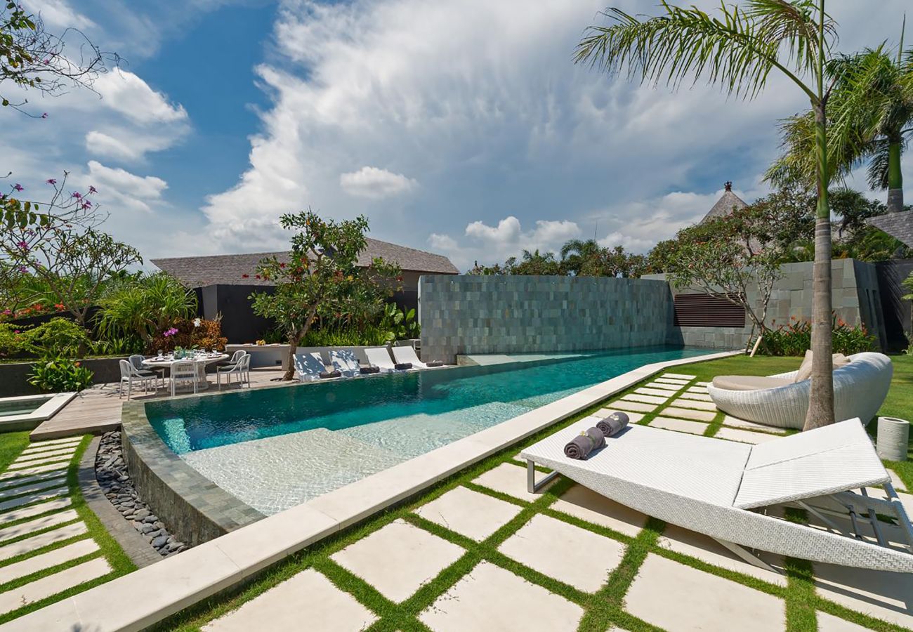 Villa in Seminyak - The layar - Four bedroom villa