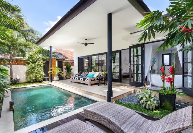 Villa in Ubud - Lora- Nice 1 bedroom house with pool in Bali