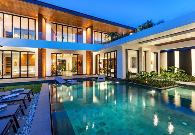 Villa in Kerobokan - Castil di Udara - 4 bedroom villa with pool in Bali