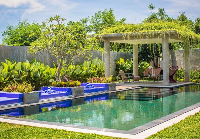 Villa in Sanur - Delphino- Spectacular villa for 10 people with sea views near Bali beach