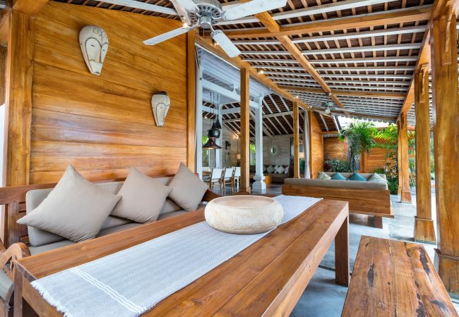 Villa in Kerobokan - Little Manao - Beautiful 4 bedroom house with pool in Bali Villa in Kerobokan - Little Manao - Beautiful 4 bedroom house with pool in Bali