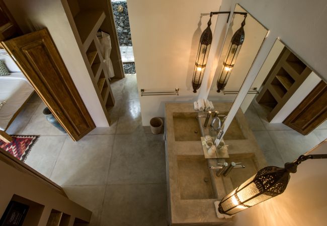 Villa in Kerobokan - Mannao - Spectacular 8 bedroom villa with pool in Bali Villa in Kerobokan - Mannao - Spectacular 8 bedroom villa with pool in Bali