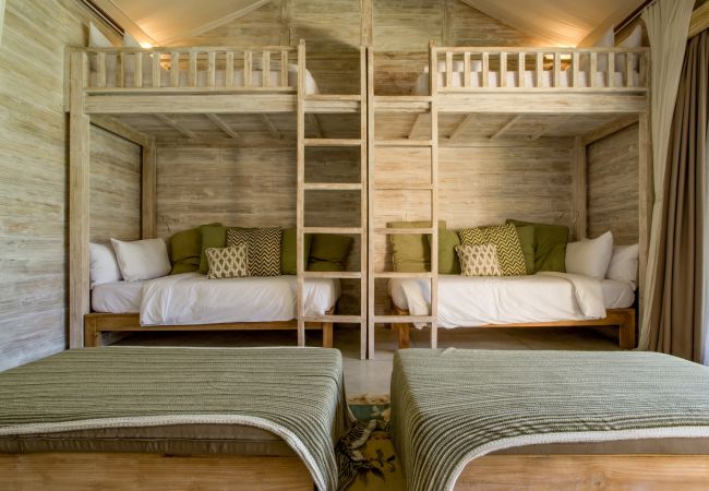 Villa in Kerobokan - Mannao - Spectacular 8 bedroom villa with pool in Bali Villa in Kerobokan - Mannao - Spectacular 8 bedroom villa with pool in Bali