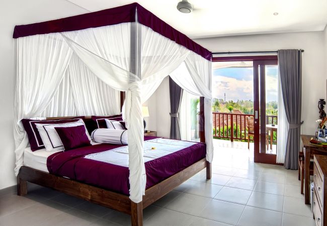 Villa in Canggu - Yenian- 5 bedroom house with pool in Bali