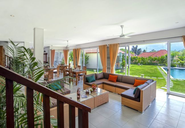 Villa in Canggu - Yenian- 5 bedroom house with pool in Bali