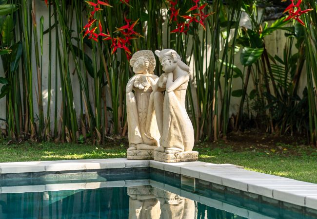 Villa in Seminyak - Wiana- Villa for 6 people with pool near Bali beach