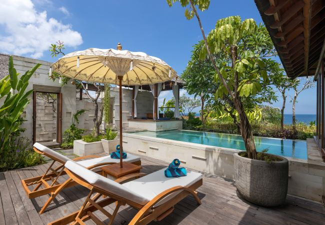 Villa in Seminyak - The chands two A- 2 bedroom frontline villa with stunning Bali sea views