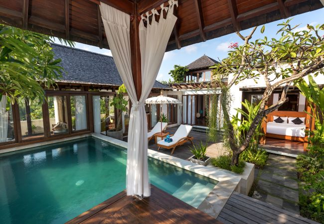 Villa in Seminyak - The chands two B- 2 bedroom frontline villa with stunning Bali sea views
