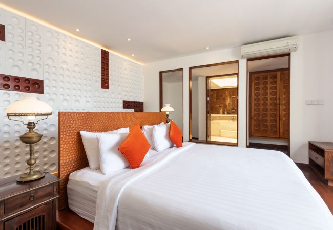 Villa in Seminyak - The chands two C- 2 bedroom frontline villa with stunning Bali sea views