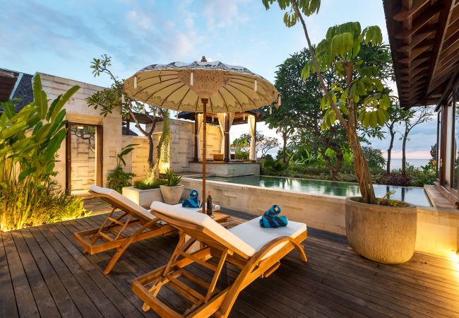 Villa in Seminyak - The chands two C- 2 bedroom frontline villa with stunning Bali sea views