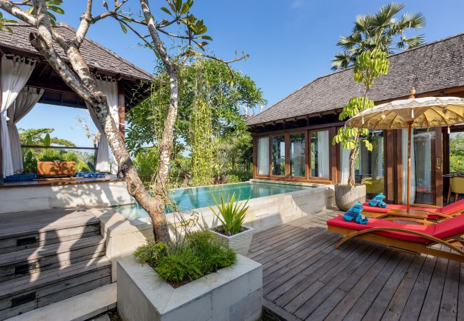 Villa in Seminyak - The chands two C- 2 bedroom frontline villa with stunning Bali sea views