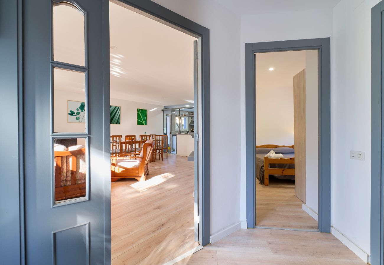 Villa in Lloret de Mar - 2TOR18 - Cozy house with private pool in a residential area.
