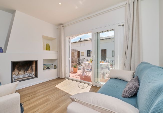 Apartment in Llafranc - 1Xic 01 - Beautiful apartment located in the center of Llafranc, just 50 meters from the beach.