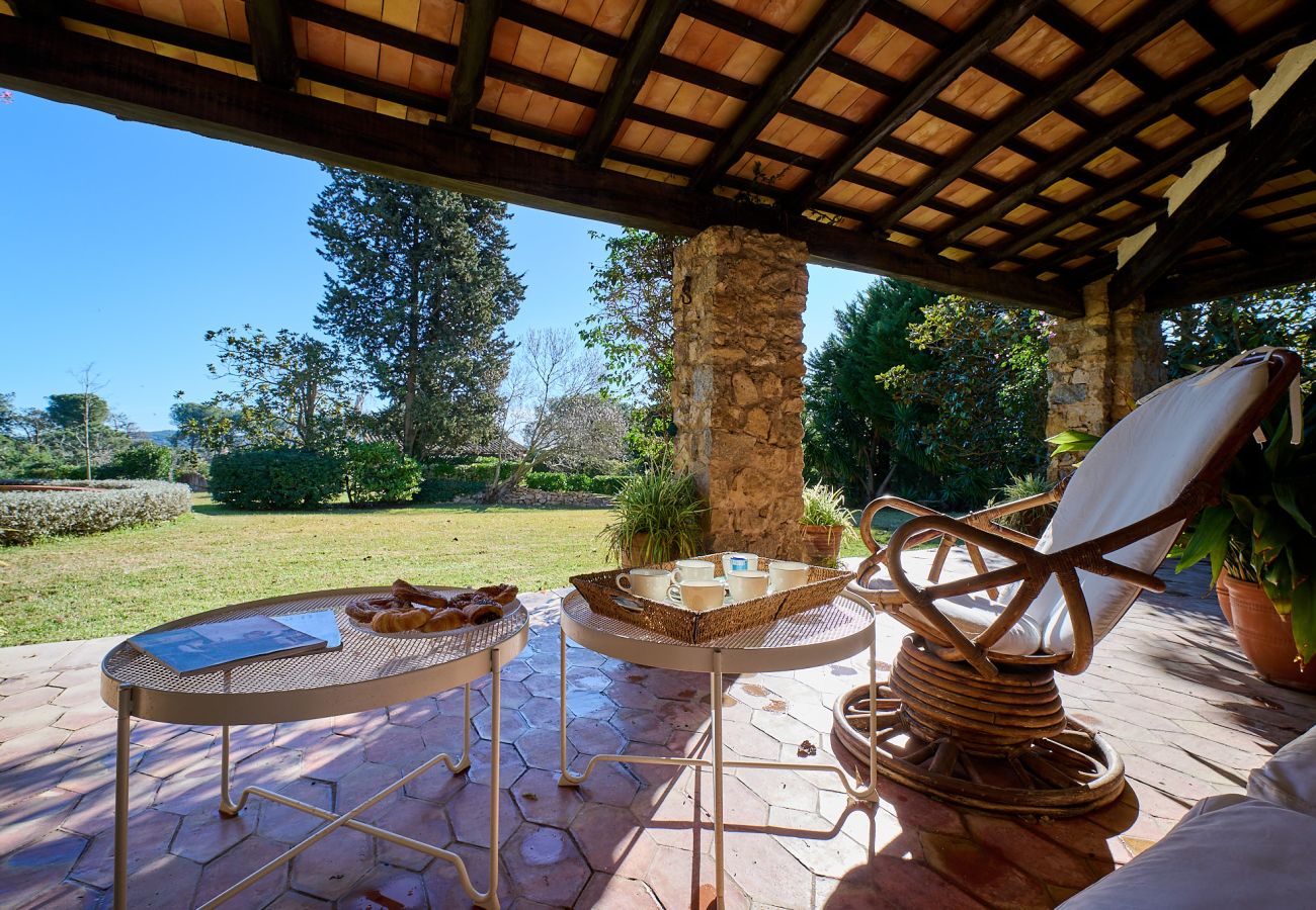 Villa in Mont-ras - 1 Mas Pagès, rural house for 9 people with garden and private pool