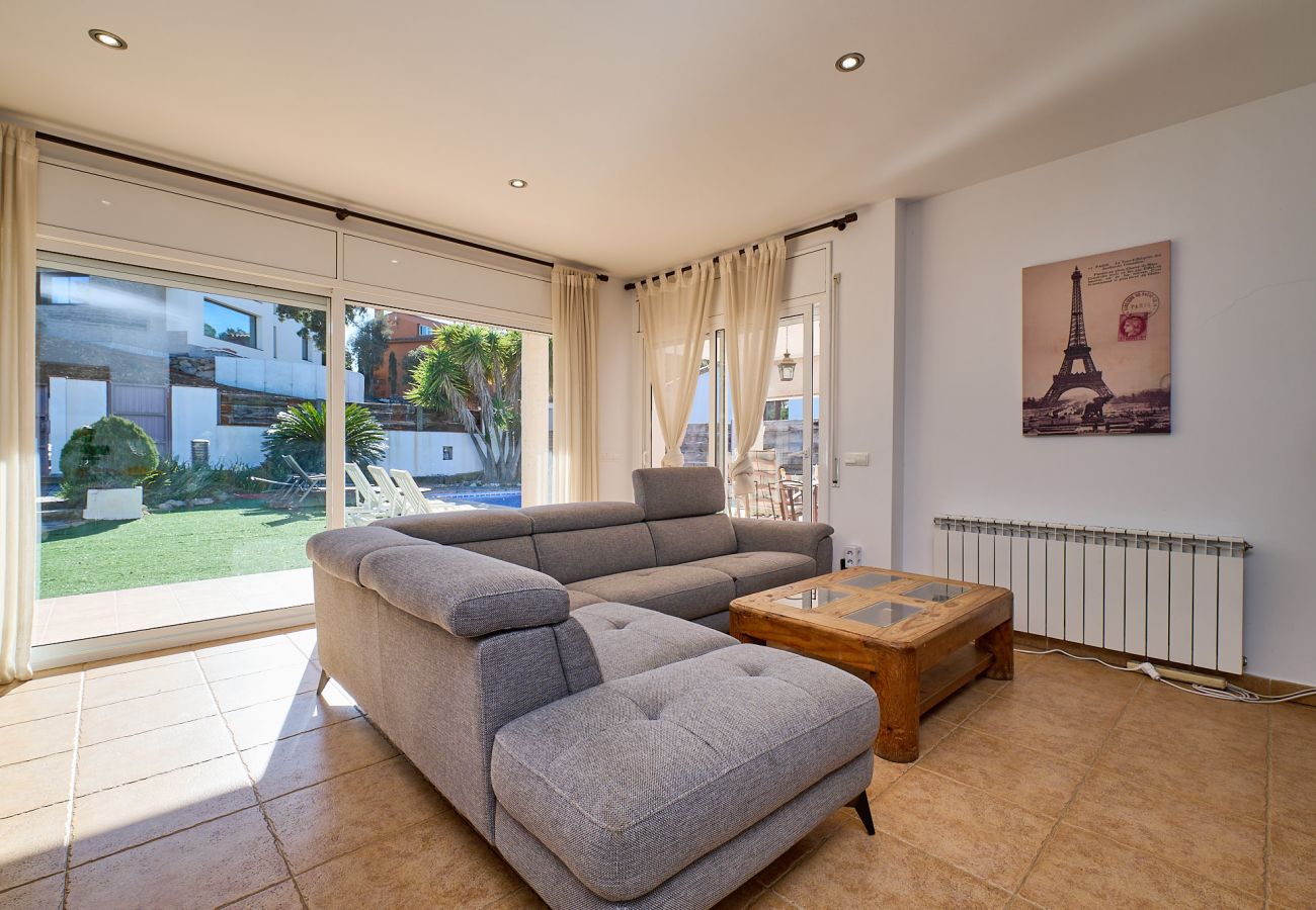 House in Begur - 1Mel01