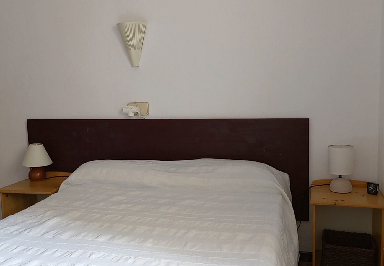 Apartment in Llafranc - Maria Gou 