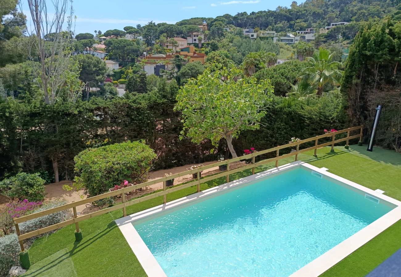 Villa in Blanes - Beautiful house with private pool and sea views near Sant Francesc beach