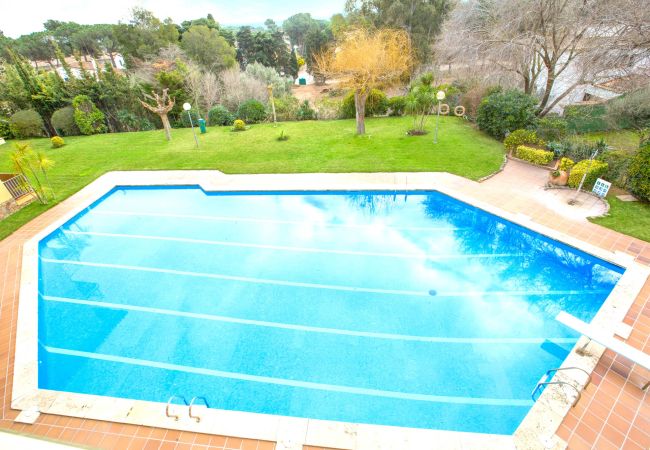 Appartement à Llafranc - 1CEN B10 -Appartement avec jardin et piscine communautaires à 800m de la plage de Llafranc Appartement à Llafranc - 1CEN B10 -Appartement avec jardin et piscine communautaires à 800m de la plage de Llafranc