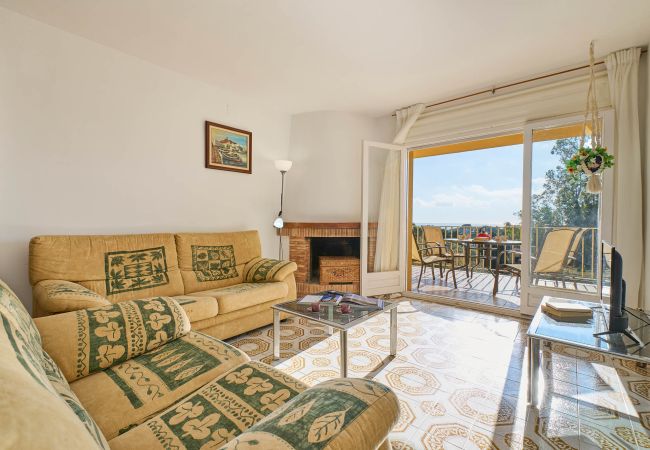 Appartement à Llafranc - 1CEN B10 -Appartement avec jardin et piscine communautaires à 800m de la plage de Llafranc Appartement à Llafranc - 1CEN B10 -Appartement avec jardin et piscine communautaires à 800m de la plage de Llafranc