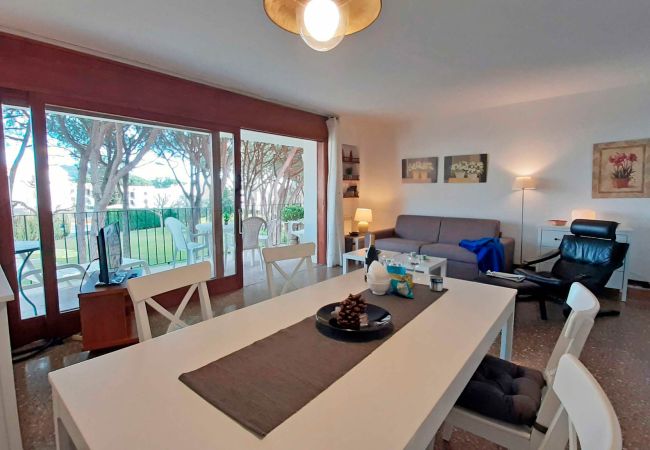 Appartement à Calella de Palafrugell - 1CV - Appartement confortable avec piscine commune à seulement 200m de la plage de Calella de Palafrugell Appartement à Calella de Palafrugell - 1CV - Appartement confortable avec piscine commune à seulement 200m de la plage de Calella de Palafrugell
