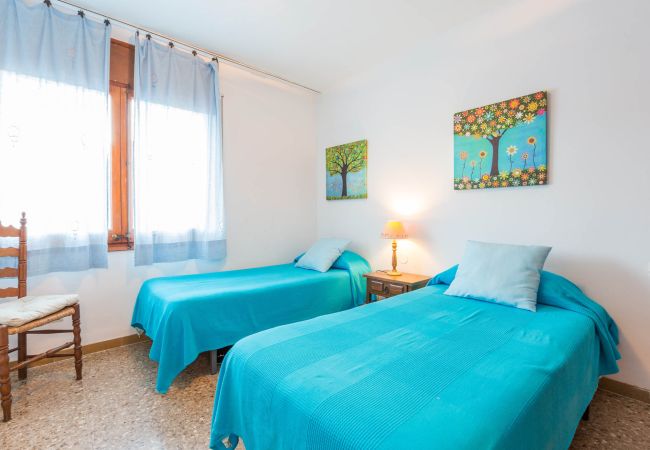 Appartement à Calella de Palafrugell - 1CV - Appartement confortable avec piscine commune à seulement 200m de la plage de Calella de Palafrugell Appartement à Calella de Palafrugell - 1CV - Appartement confortable avec piscine commune à seulement 200m de la plage de Calella de Palafrugell