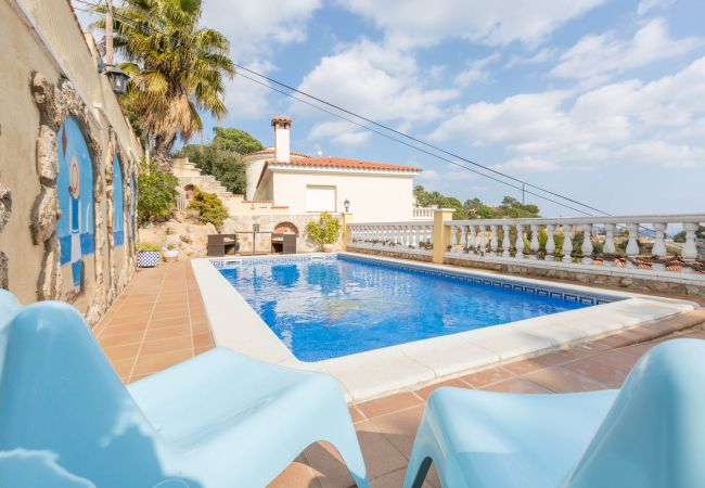 Villa à Lloret de Mar - 2CRISA01- Jolie maison avec piscine privée et vue mer située près de la plage Villa à Lloret de Mar - 2CRISA01- Jolie maison avec piscine privée et vue mer située près de la plage