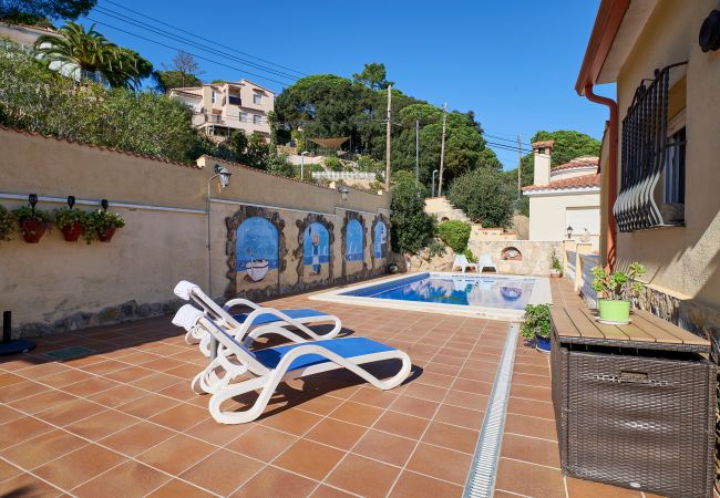 Villa à Lloret de Mar - 2CRISA01- Jolie maison avec piscine privée et vue mer située près de la plage Villa à Lloret de Mar - 2CRISA01- Jolie maison avec piscine privée et vue mer située près de la plage