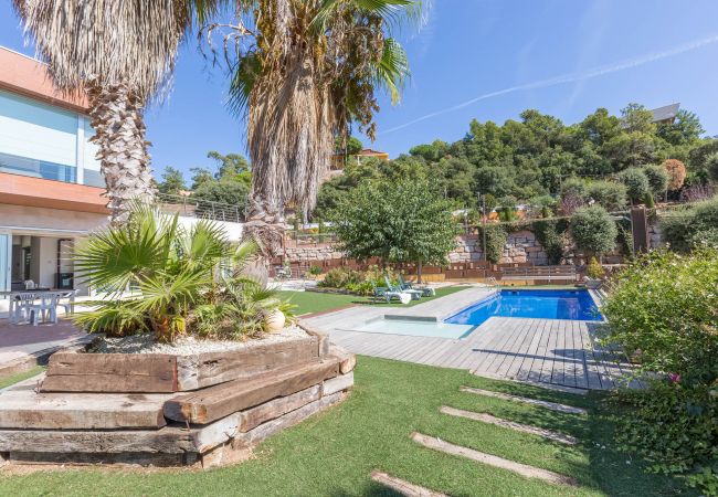 Villa à Lloret de Mar - 2CRIST01 - Belle maison de luxe avec piscine, belle vue mer et située près de la plage Villa à Lloret de Mar - 2CRIST01 - Belle maison de luxe avec piscine, belle vue mer et située près de la plage