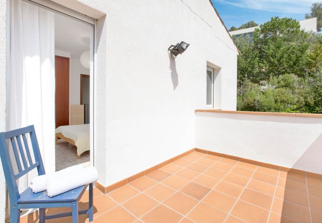 Villa à Tamariu - 1DIAZ 01 - Villa avec piscine privative et jardin situé à Aigua Xelida (Tamariu), à 1 km du centre-ville et de la plage Villa à Tamariu - 1DIAZ 01 - Villa avec piscine privative et jardin situé à Aigua Xelida (Tamariu), à 1 km du centre-ville et de la plage