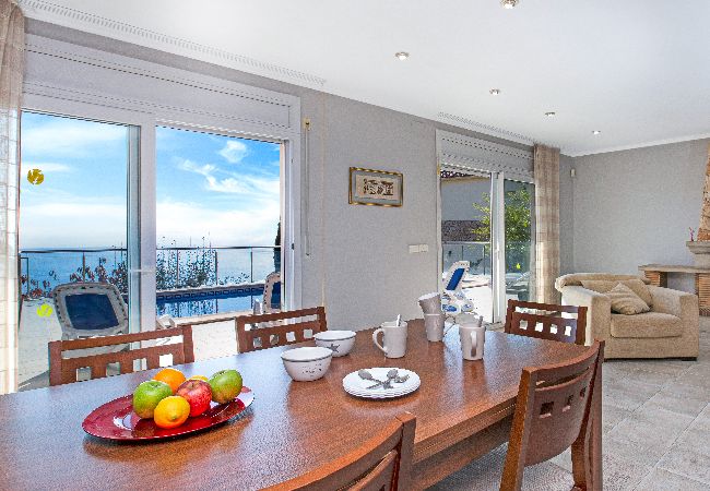 Villa à Lloret de Mar -  2GAR01 - Belle maison avec piscine privée et belle vue mer située près de la plage Villa à Lloret de Mar -  2GAR01 - Belle maison avec piscine privée et belle vue mer située près de la plage