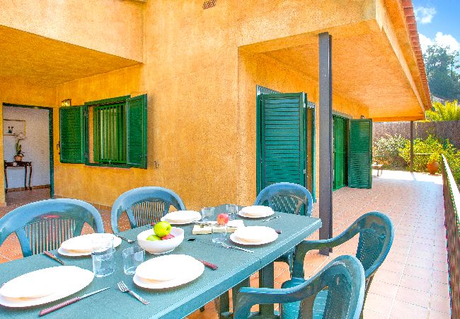 Villa à Lloret de Mar - 2GLO01 - Belle maison de 3 chambres avec jardin et piscine privée située près de la plage Villa à Lloret de Mar - 2GLO01 - Belle maison de 3 chambres avec jardin et piscine privée située près de la plage