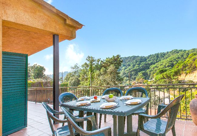 Villa à Lloret de Mar - 2GLO01 - Belle maison de 3 chambres avec jardin et piscine privée située près de la plage Villa à Lloret de Mar - 2GLO01 - Belle maison de 3 chambres avec jardin et piscine privée située près de la plage