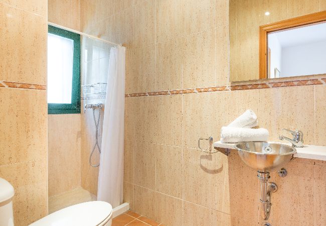 Villa à Lloret de Mar - 2GLO01 - Belle maison de 3 chambres avec jardin et piscine privée située près de la plage Villa à Lloret de Mar - 2GLO01 - Belle maison de 3 chambres avec jardin et piscine privée située près de la plage