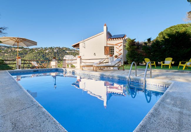 Villa à Lloret de Mar - 2SER01 - Maison de 3 chambres avec piscine privée et vue sur la mer située très près de la plage Villa à Lloret de Mar - 2SER01 - Maison de 3 chambres avec piscine privée et vue sur la mer située très près de la plage