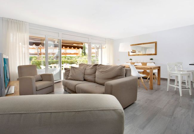 Appartement à Calella de Palafrugell - 1I 51 - Appartement rénové avec piscine commune situé à quelques minutes à pied de la plage de Calella de Palafrugell Appartement à Calella de Palafrugell - 1I 51 - Appartement rénové avec piscine commune situé à quelques minutes à pied de la plage de Calella de Palafrugell