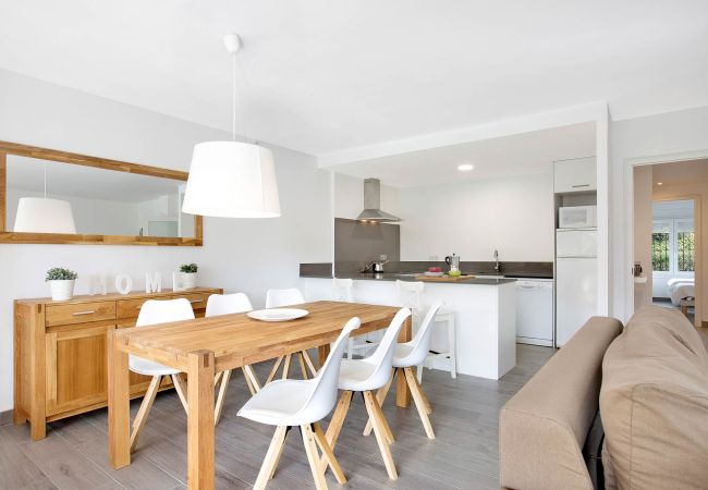 Appartement à Calella de Palafrugell - 1I 51 - Appartement rénové avec piscine commune situé à quelques minutes à pied de la plage de Calella de Palafrugell Appartement à Calella de Palafrugell - 1I 51 - Appartement rénové avec piscine commune situé à quelques minutes à pied de la plage de Calella de Palafrugell