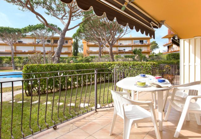 Appartement à Calella de Palafrugell - 1I 51 - Appartement rénové avec piscine commune situé à quelques minutes à pied de la plage de Calella de Palafrugell Appartement à Calella de Palafrugell - 1I 51 - Appartement rénové avec piscine commune situé à quelques minutes à pied de la plage de Calella de Palafrugell