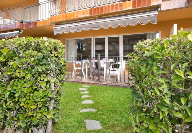 Appartement à Calella de Palafrugell - 1I 51 - Appartement rénové avec piscine commune situé à quelques minutes à pied de la plage de Calella de Palafrugell Appartement à Calella de Palafrugell - 1I 51 - Appartement rénové avec piscine commune situé à quelques minutes à pied de la plage de Calella de Palafrugell