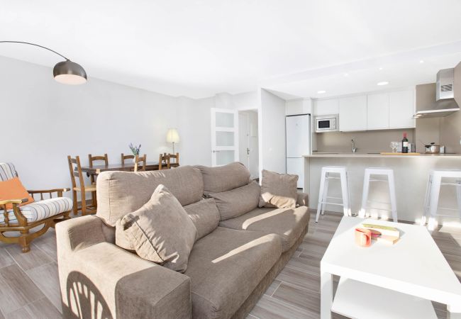 Appartement à Calella de Palafrugell - 1I 58 - Appartement rénové avec piscine commune situé à quelques minutes à pied de la plage de Calella de Palafrugell Appartement à Calella de Palafrugell - 1I 58 - Appartement rénové avec piscine commune situé à quelques minutes à pied de la plage de Calella de Palafrugell