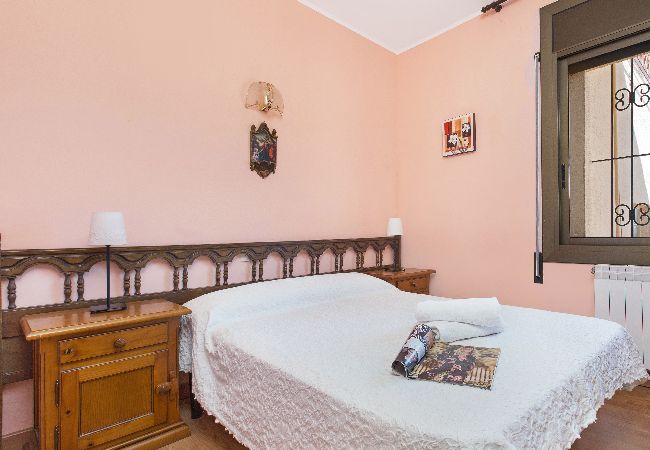 Villa à Lloret de Mar - 2INM01 - Maison de 4 chambres avec piscine privée et jardin située à Lloret de Mar près de la plage. Villa à Lloret de Mar - 2INM01 - Maison de 4 chambres avec piscine privée et jardin située à Lloret de Mar près de la plage.