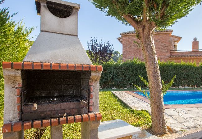 Villa à Lloret de Mar -  2LLEV02 -Belle maison pour 8 personnes avec piscine privée située dans un quartier calme proche de la plage Villa à Lloret de Mar -  2LLEV02 -Belle maison pour 8 personnes avec piscine privée située dans un quartier calme proche de la plage